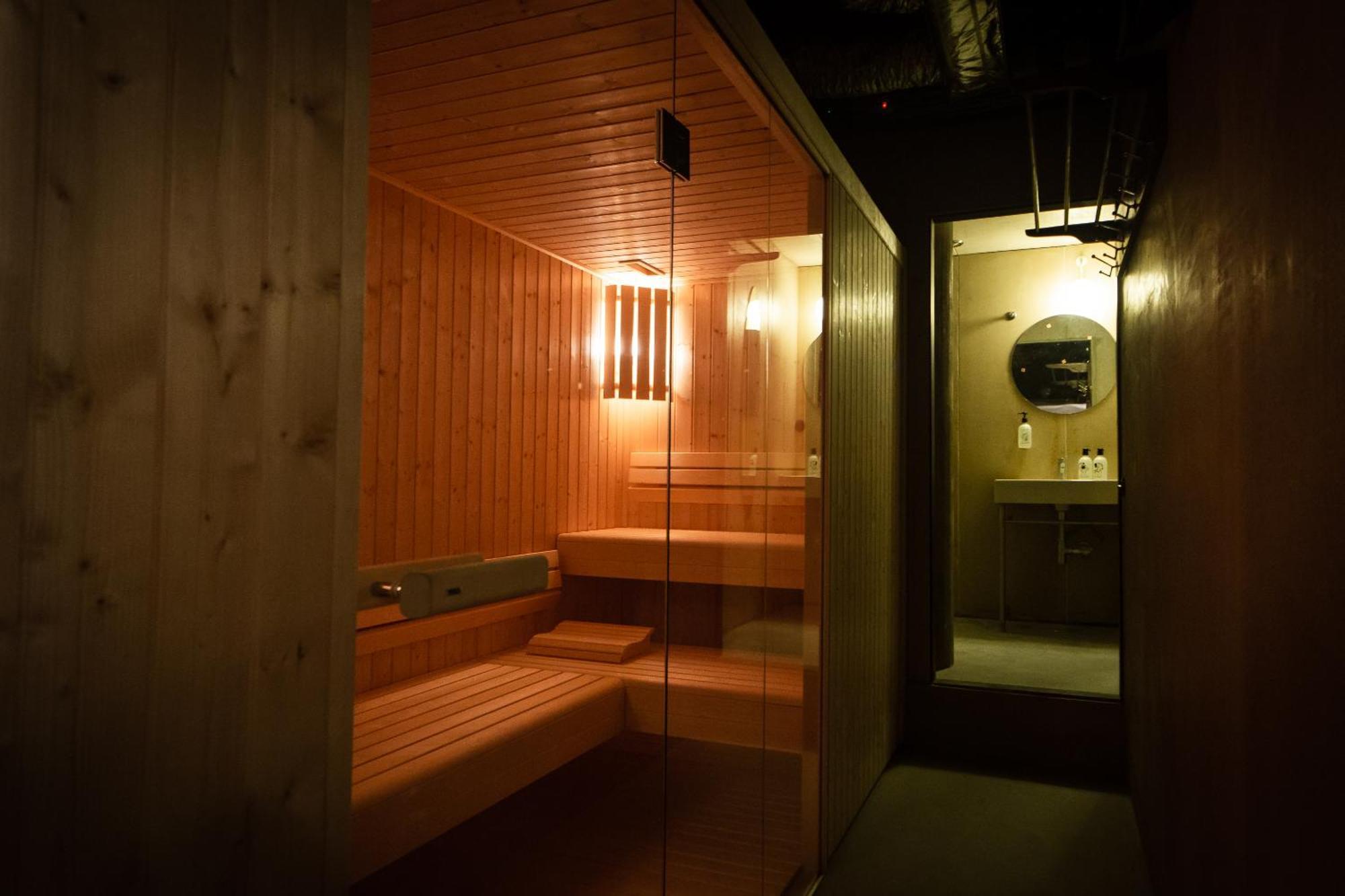 Zero Box Lodge ポルト エクステリア 写真