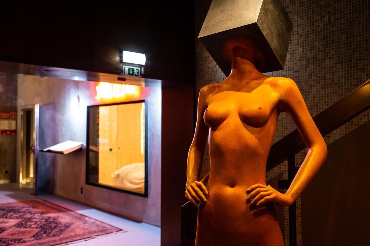 Zero Box Lodge ポルト エクステリア 写真